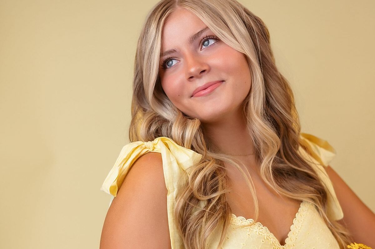 yellow dress flowers senior portrait